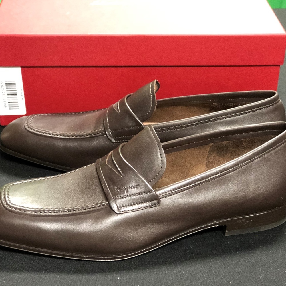 Salvatore Ferragamo - Picture 2 of 4